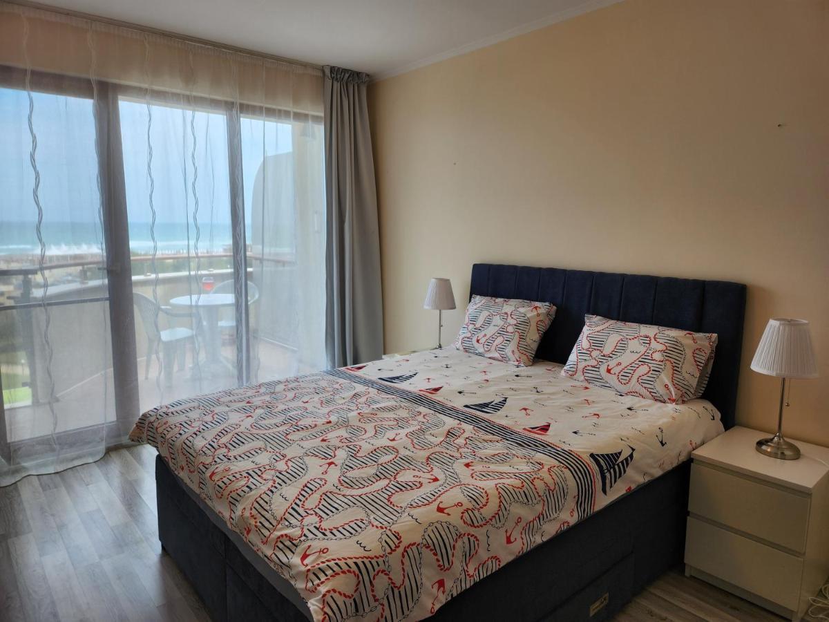 Beach View Apartment Shkorpilovtsi Luaran gambar